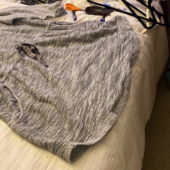 Size3 Maurices woman one piece dressw/ pockets in 2strings to tie in the middle - Picture 5 of 5